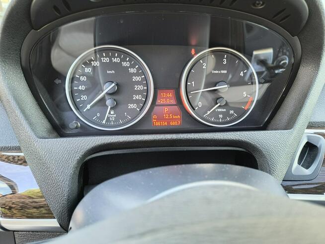 BMW X5 FULL |panorama|dociągi|jasna skóra|radar|head-up|szyberdach|ALU|HAK