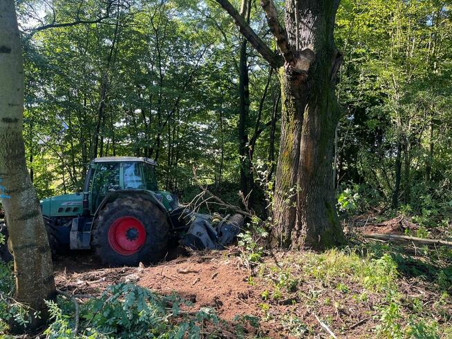 Mulczowanie w Chrzanów. Tel. 575-747-470 Karczowanie działek