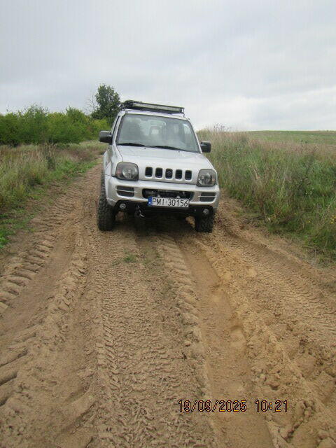 Sprzedam Suzuki Jimny 4X4