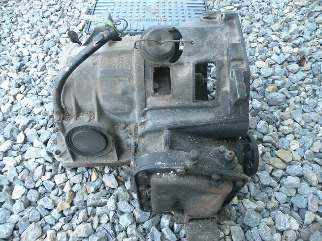 SKRZYNIA BIEGÓW AUTOMAT , AUTOMATYCZNA - GOLF1 , AUDI B1