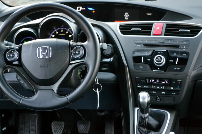 Honda Civic 1,8 141KM Klimatronic