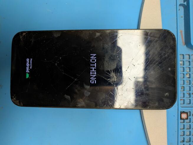 Serwis GSM, Nprawa smartfonów wymiana szybek wyświetlaczy ..