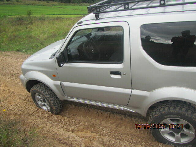 Sprzedam Suzuki Jimny 4X4