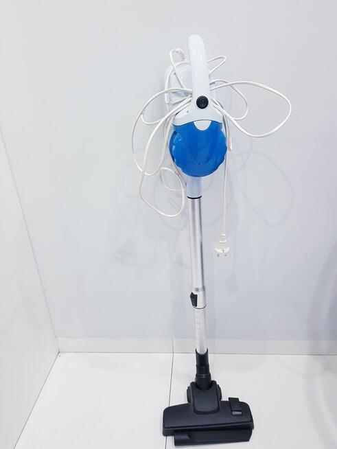 Pionowy odkurzacz z przewodem 5m