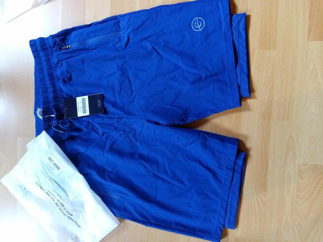 Sprzedam damskie leginsy i męskie spodenki