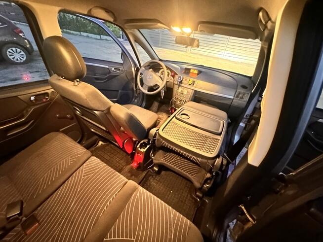 Sprzedam Opla Merivę 1,6 16v