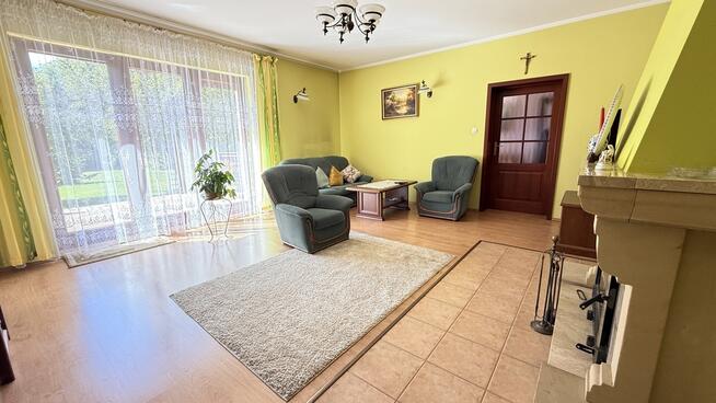 Duża działka, 4 pokoje, ogród i garaż, ul.Rybna
