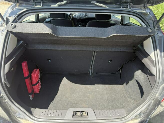 Ford Fiesta jak nowa !!! Niski oryginalny przebieg !!!