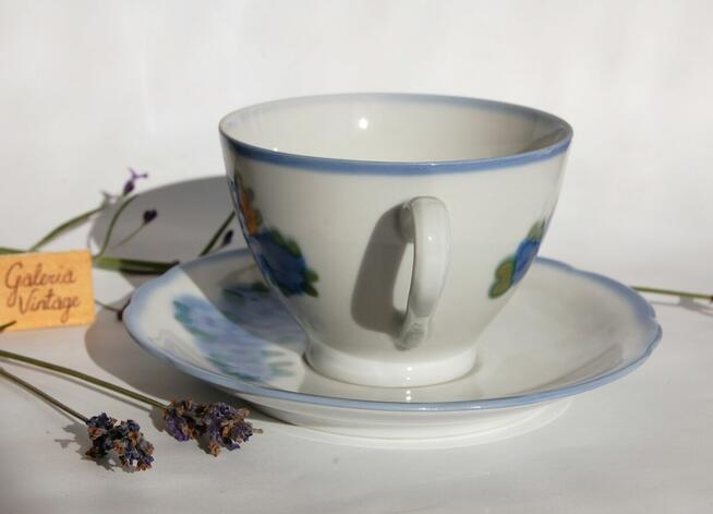 Filiżanka ze spodkiem porcelana ręcznie malowana Ćmielów