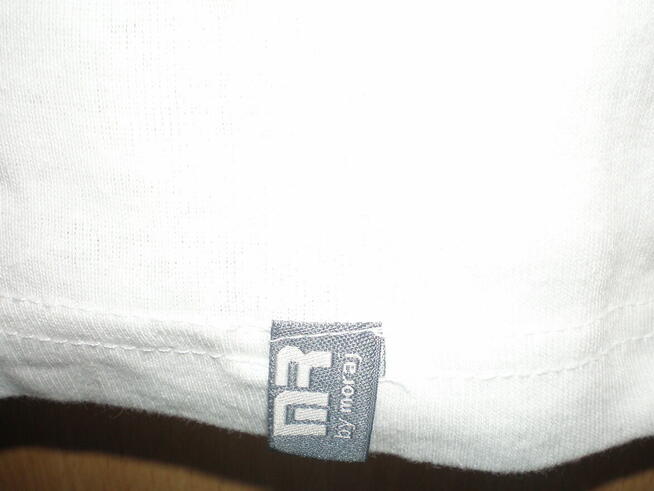 Sprzedam podkoszulkę męską, białą, z długim rękawem, używana