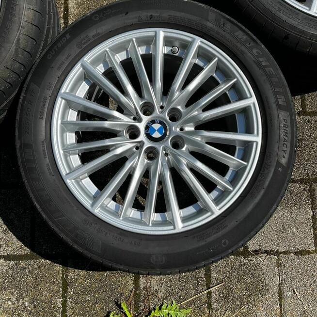 Koła 17 cali 5 x 112 z oponami 225/50, czujniki ciśnienia