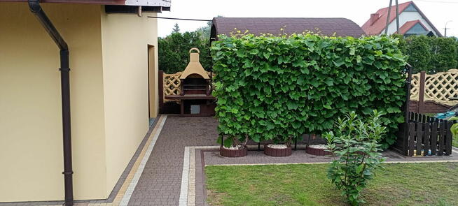 Sprzedam przestronny komfortowy dom na dużej działce