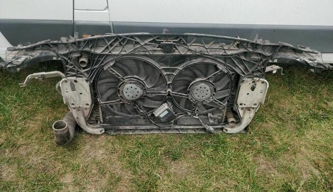 pas przedni 3.0 TDI audi A7 4G A6 C7 2011- chłodnice belka