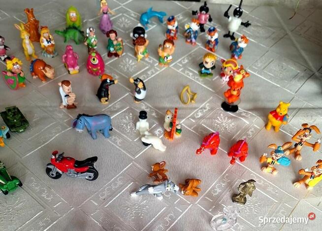 Zestaw figurek z jajek niespodzianek Kinder i innych