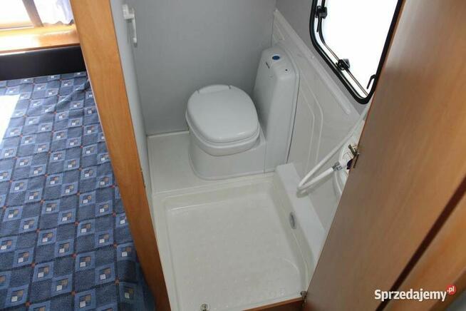 Przyczepa kempingowa KNAUS EIFELLAND HOLIDAY