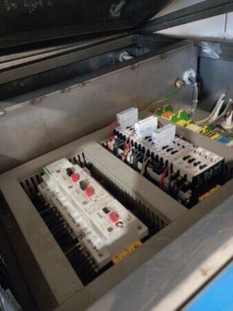 Syndyk sprzeda maszynę do lodów - 40%