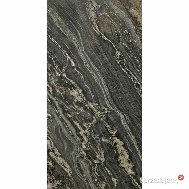 Płytki Granit Black Forest Premium polerowany 61x30,5x1 cm