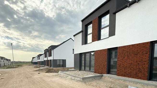 Nowoczesne osiedle tuż koło Rokietnicy