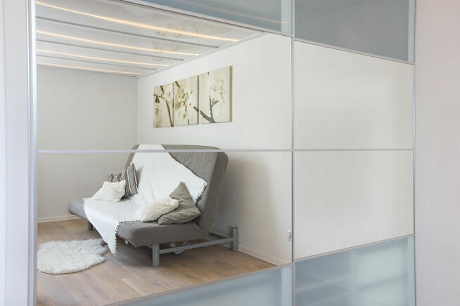 Podwale, centrum, dworzec główny, kawalerka z antresolą