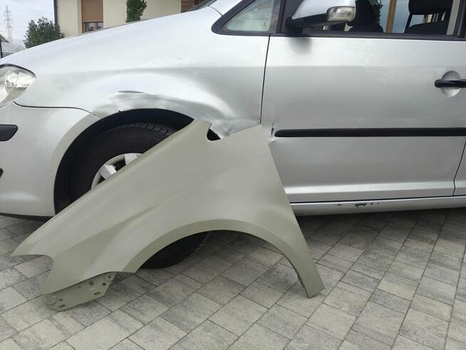 Volkswagen Touran z silnikiem 1.9 TDI o mocy 105 KM 2007r.