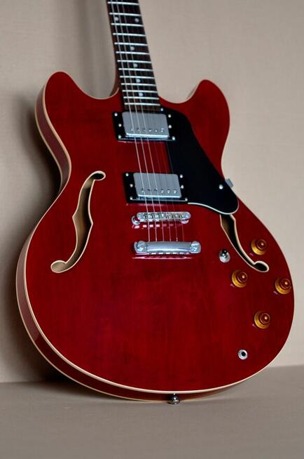 Gitara elektryczna JOHNSON - Semi Hollow Body - Wiśniowa