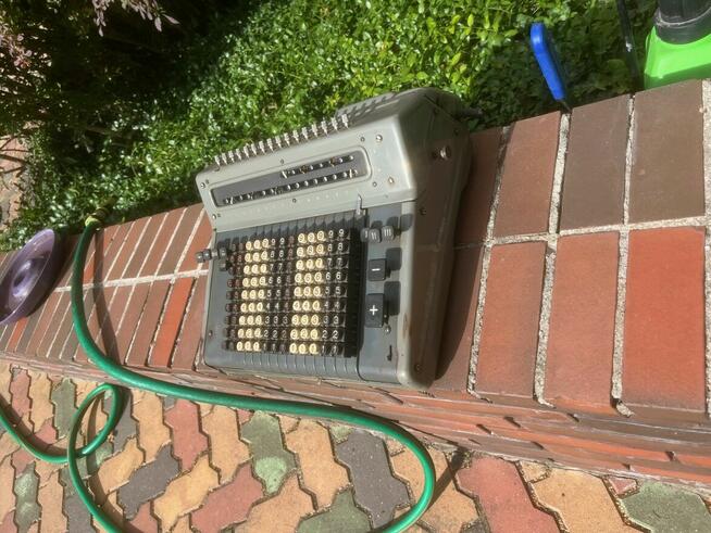 Mercedes Stara Maszyna Licząca Kalkulator