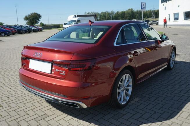 Audi A4 45 TFSI 252KM AUT S Line Quattro