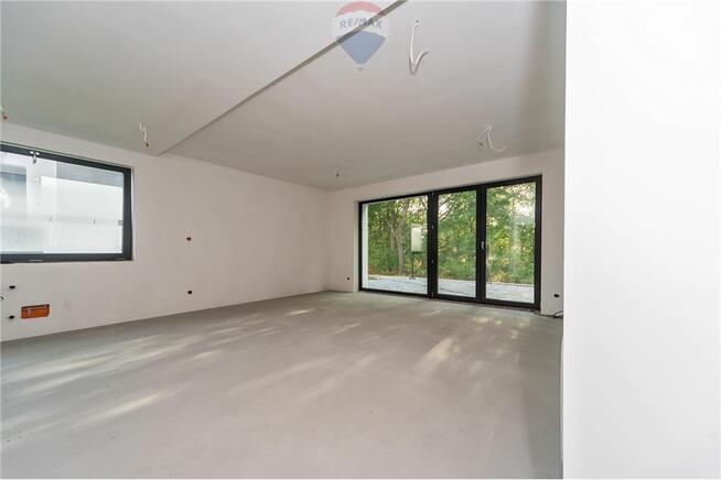 Nowy, ekonomiczny dom w zabudowie bliźniaczej.