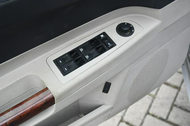 Chrysler 300C 3,0d DUDKI11 Skóry,Klimatr 2 str.Szyberdach.Parktronic.Tempomat.OKAZJA