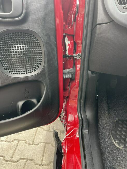 Panda Cross mHEV Klimatyzacja Czujniki park.