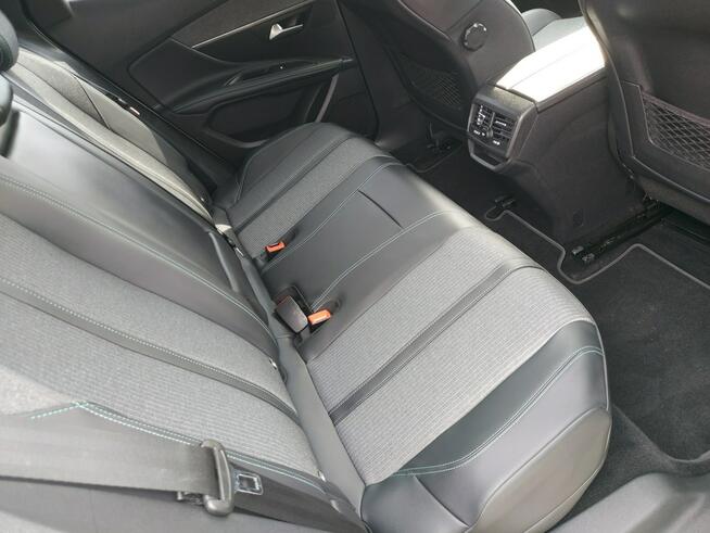 Peugeot 3008 Plug-In Hybrid 225 e-EAT8 Allure Pack