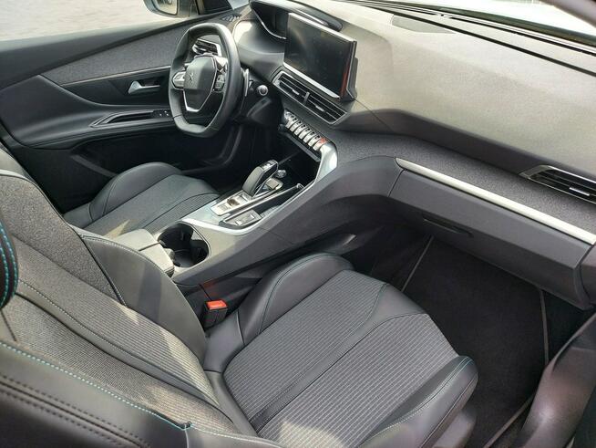 Peugeot 3008 Plug-In Hybrid 225 e-EAT8 Allure Pack