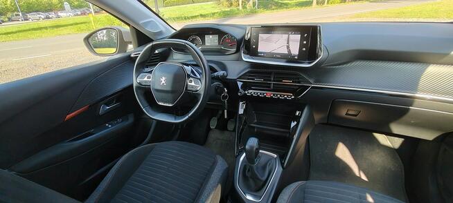 Peugeot 208 Stan bardzo dobry.