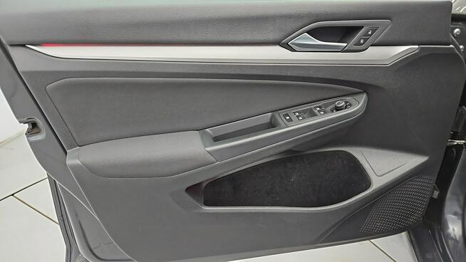 Volkswagen Golf VIII 2.0 TDI Life ! Z Polskiego Salonu ! Faktura Vat