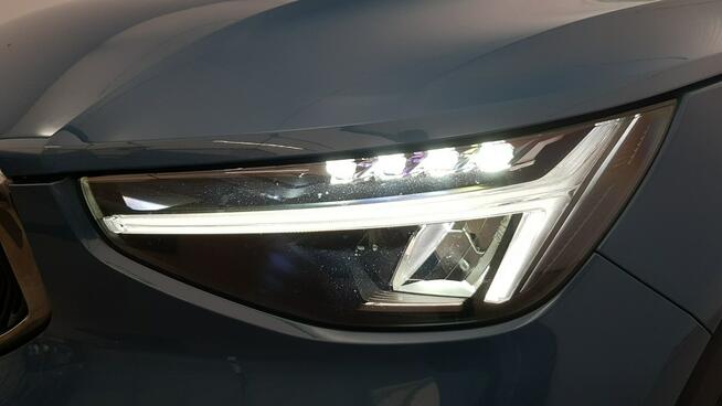 Volvo XC 40 B3 Core aut ! Z Polskiego Salonu ! Faktura VAT !