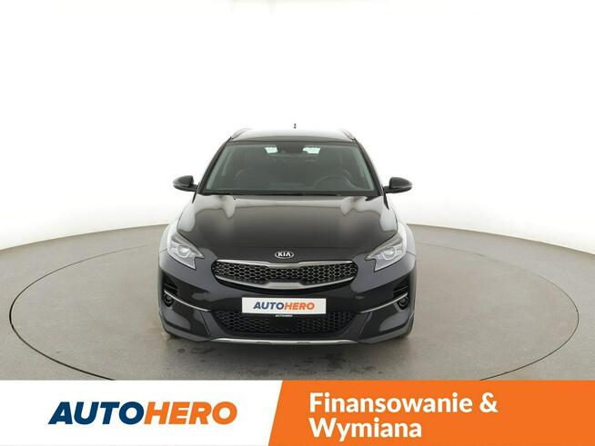 Kia XCeed Automat Navi Kamera cofania Klimatyzacja Podgrzewane fotele Hak Blueto