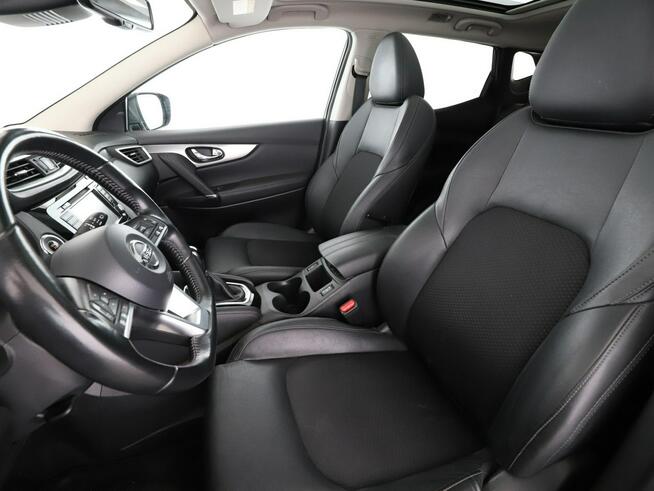 Nissan Qashqai Automat Panorama Navi Kamera cofania Klimatyzacja Podgrzewane fotele B