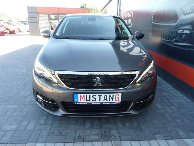 Peugeot 308 STYLE*1.5 Hdi 131 Ps*MANUAL*Navi*Klimatronik*PDC*Doinwestowany