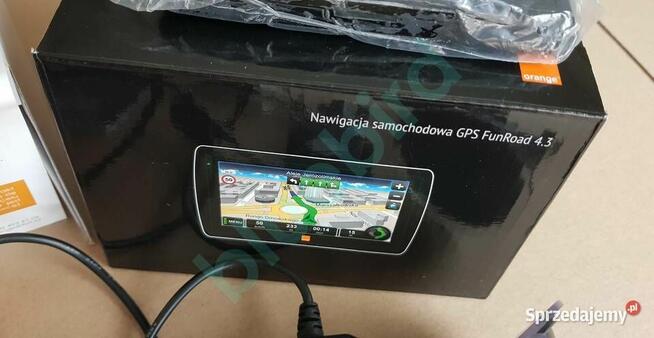 Nawigacja GPS FunRoad 4.3 – uszkodzona, na części