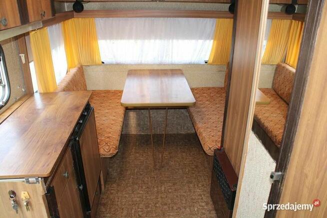 Przyczepa kempingowa KNAUS KOMFORT 450