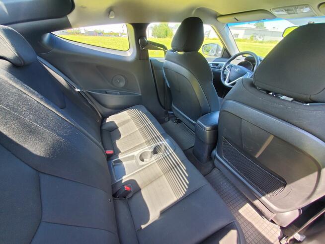 Hyundai Veloster 140km 1.6 GDI benzyna salon Polska