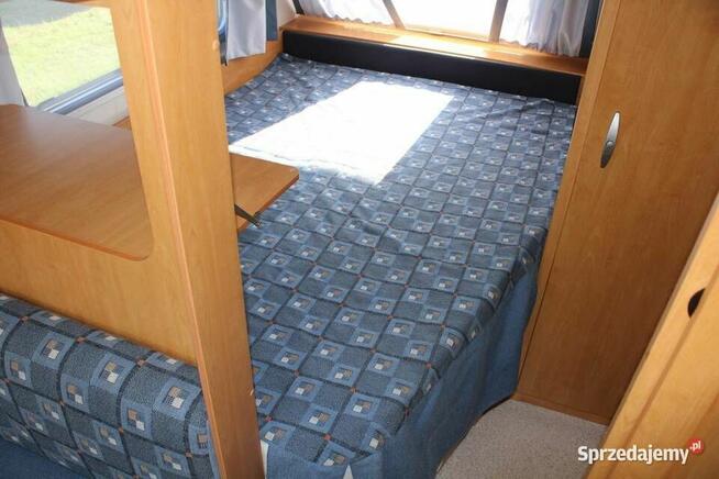 Przyczepa kempingowa KNAUS EIFELLAND HOLIDAY