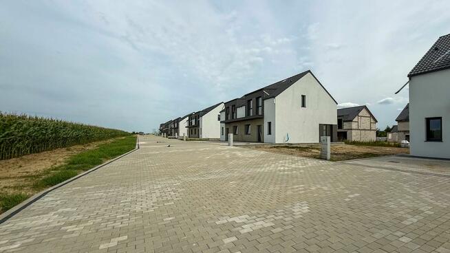 Nowoczesne osiedle tuż koło Rokietnicy