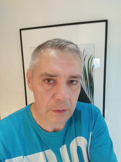 Christopher, szukam w miarę szczupłej, w miarę ładnej pani