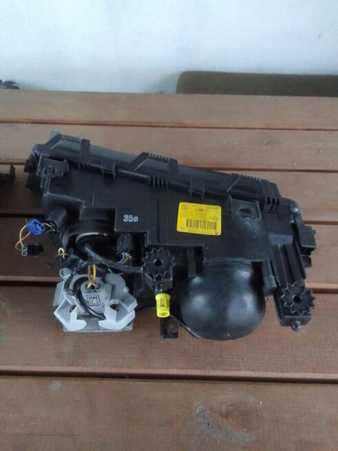 Lampy przednie BMW E46 sedan LIFT Xenon Europa