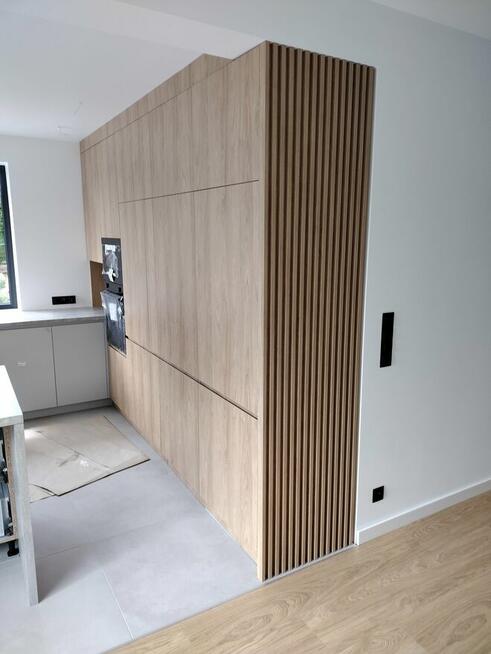 Zatrudnię stolarza samodzielnego