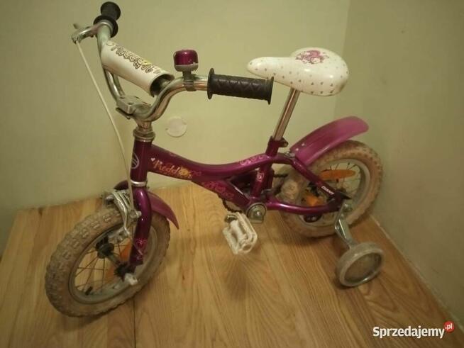 Rower GIANT różowy 12,5 cali dla dziewczynki.