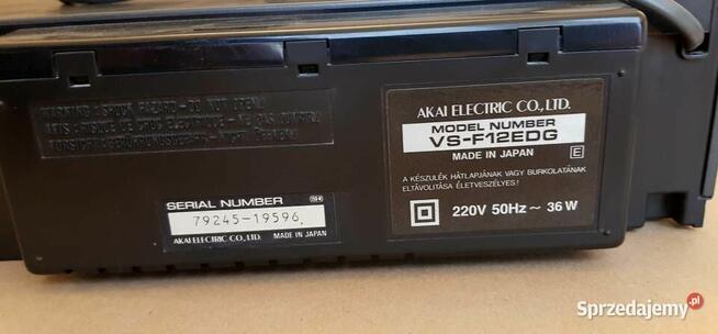 Odtwarzacz VHS AKAI VS-F12EDG z pilotem, darmowa wysyłka