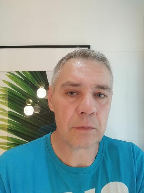 Christopher, szukam w miarę szczupłej, w miarę ładnej pani