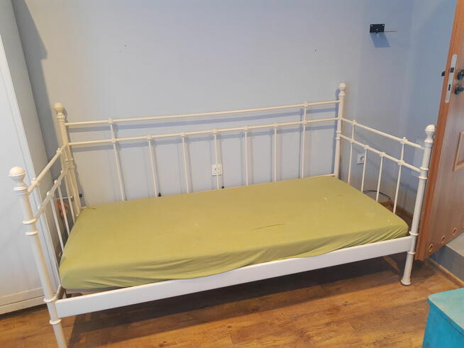Łóżko jednoosobowe.rama+materac